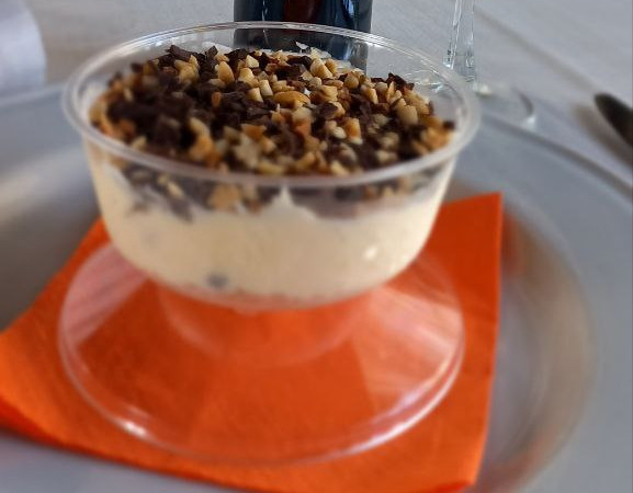 cheese cake in coppa alla stracciatella